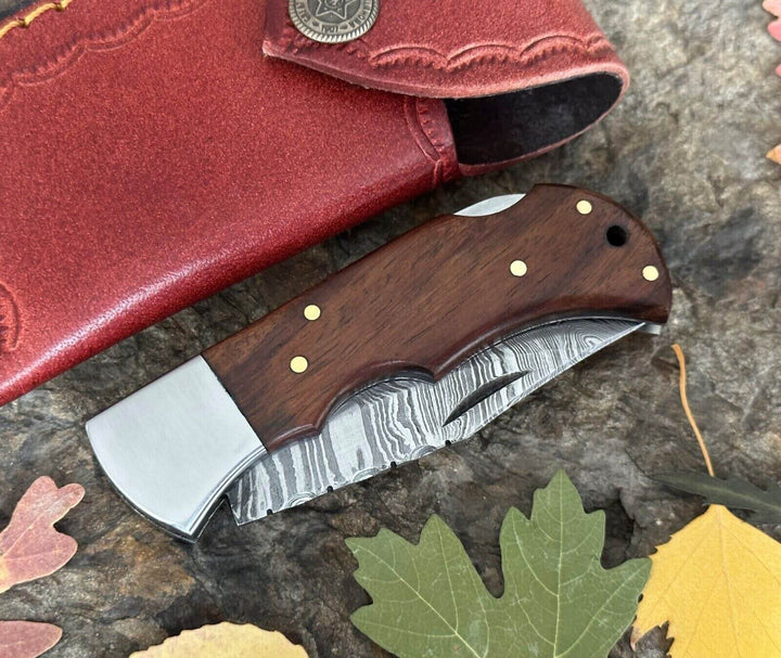 Personalized Damascus Pocket Knife - Gifts for guy friends made simple. Find unique gift Ideas for guys friends. Gifts for guys in their 20s.