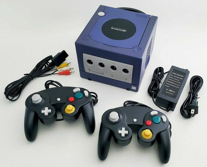 Nintendo GameCube - 2 Controller Bundle - Gifts for guy friends made simple. Find unique gift Ideas for guys friends. Gifts for guys in their 20s.