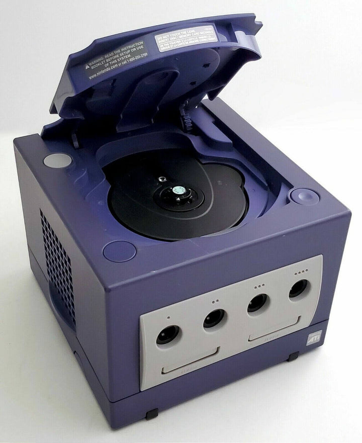 Nintendo GameCube - 2 Controller Bundle - Gifts for guy friends made simple. Find unique gift Ideas for guys friends. Gifts for guys in their 20s.