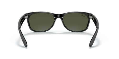 Ray-Ban Wayfarer Sunglasses - Gifts for guy friends made simple. Find unique gift Ideas for guys friends. Gifts for guys in their 20s.