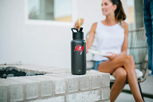 NFL Water Bottle - Vacuum Insulated Stainless Steel | Pick Your Team - Gifts for guy friends made simple. Find unique gift Ideas for guys friends. Gifts for guys in their 20s.