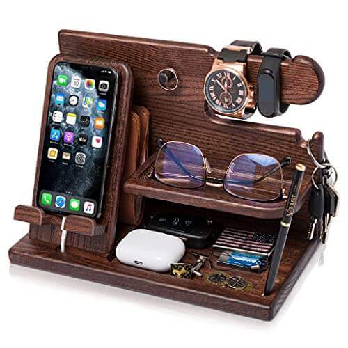 Wood Phone Docking Station - Gifts for guy friends made simple. Find unique gift Ideas for guys friends. Gifts for guys in their 20s.