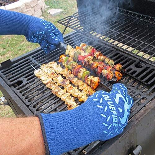 BlueFire Gloves BBQ Grill Firepit Oven Mitts - Gifts for guy friends made simple. Find unique gift Ideas for guys friends. Gifts for guys in their 20s.